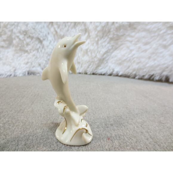 Lenox Ivory and Gold Animal Trio - Elephant, Swan, Dolphin - Picture 4 of 11